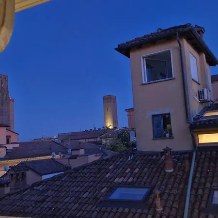 Appartement Monolocale Sui Tetti Di - Via Indipendenza