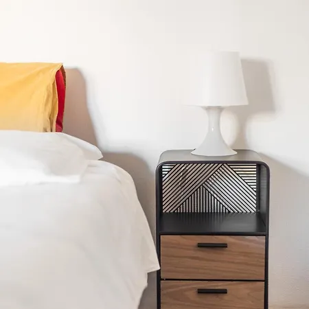 Monolocale Sui Tetti Di - Via Indipendenza * Bologna