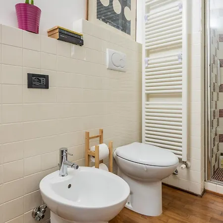 Monolocale Sui Tetti Di - Via Indipendenza *