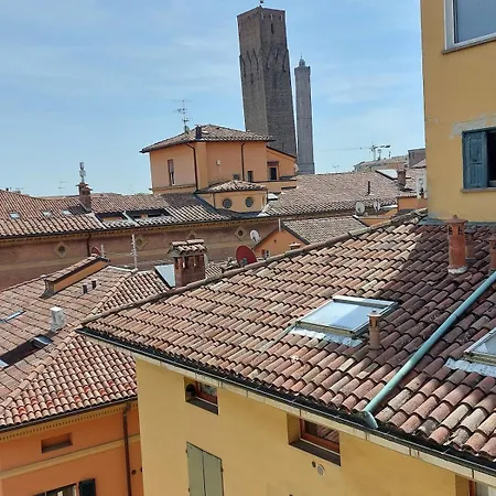 Monolocale Sui Tetti Di - Via Indipendenza