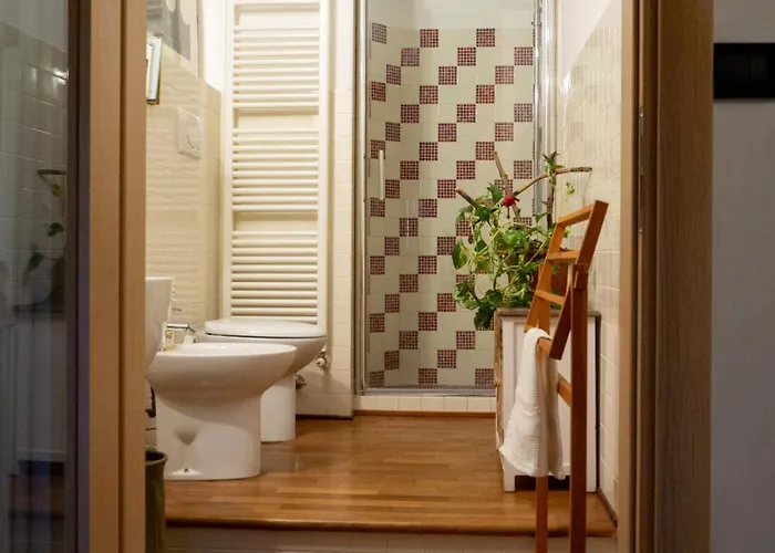 Monolocale Sui Tetti Di - Via Indipendenza *