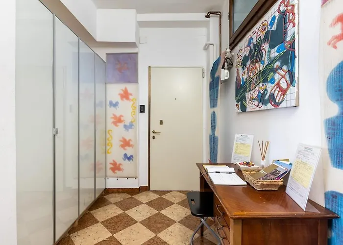 Appartement Monolocale Sui Tetti Di - Via Indipendenza *