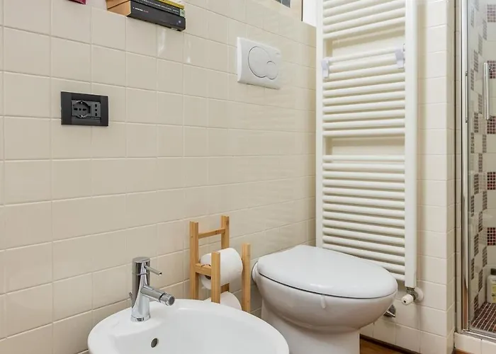 Monolocale Sui Tetti Di - Via Indipendenza *