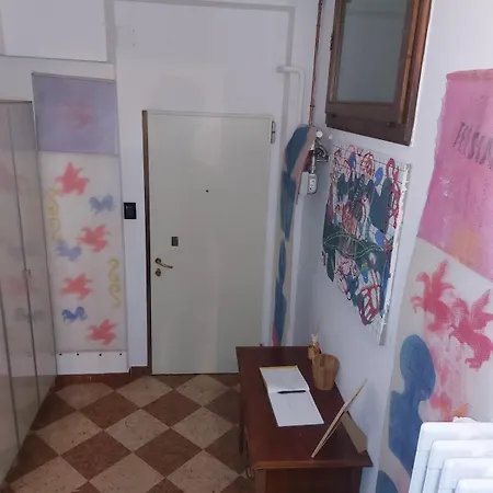 Apartment Monolocale Sui Tetti Di - Via Indipendenza *