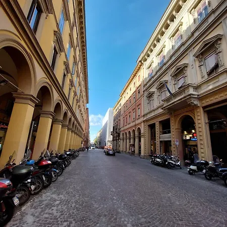 Apartment Monolocale Sui Tetti Di - Via Indipendenza